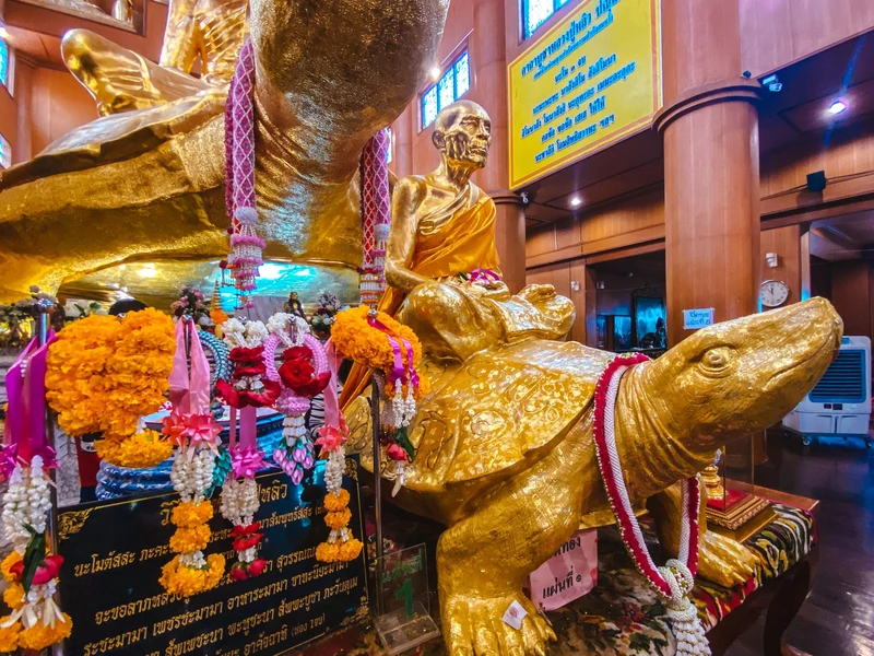 สถานที่ขอหวย วัดไร่แตงทอง 2566