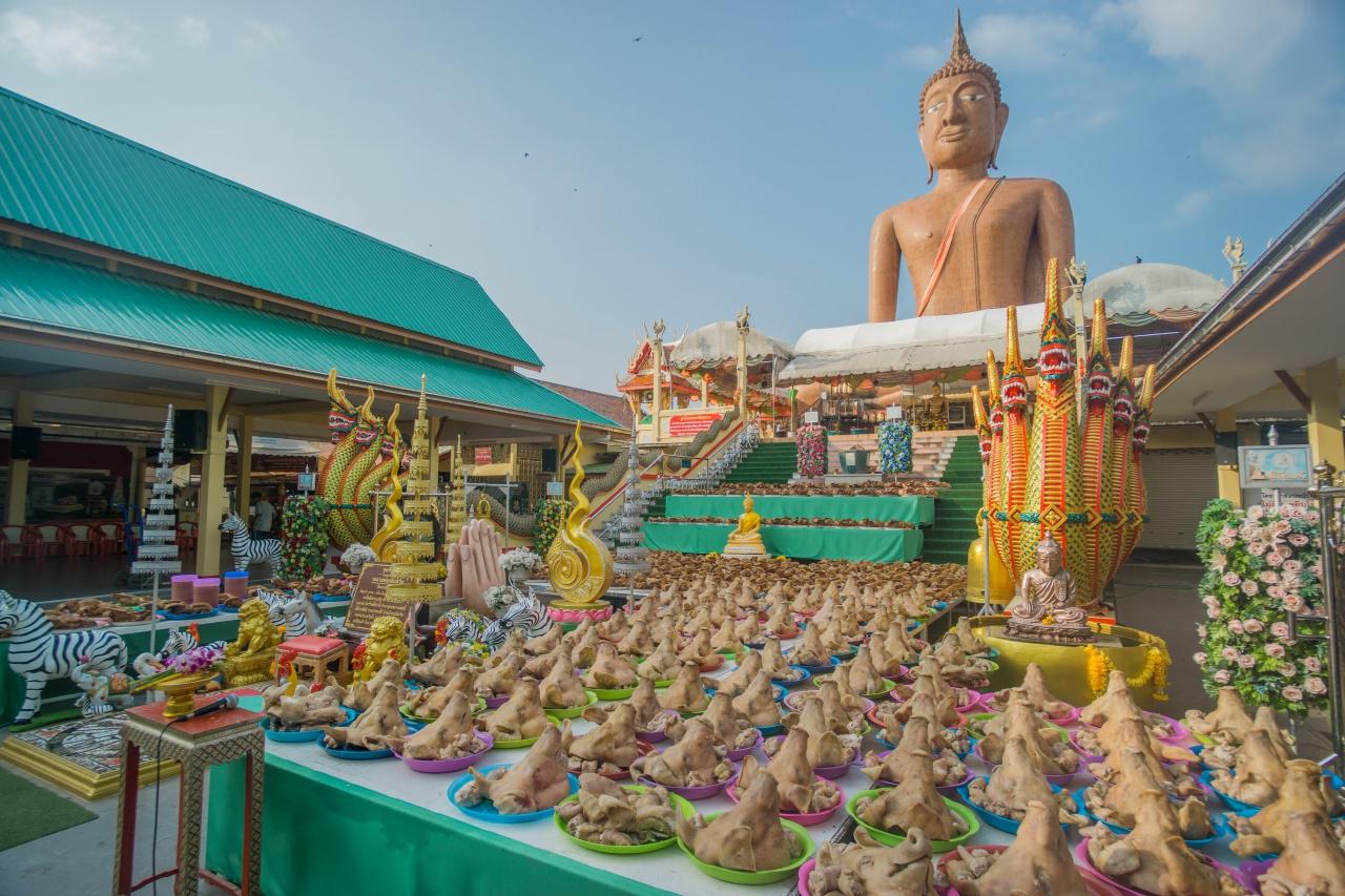 สถานที่ขอหวย หลวงพ่อสมหวัง 2566