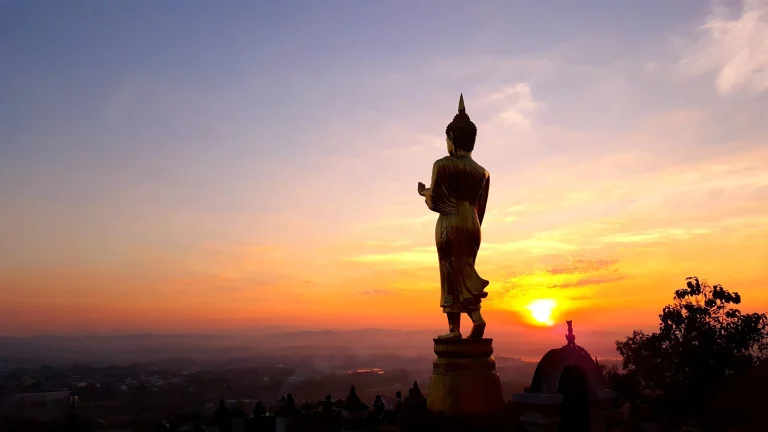 สถานที่ขอหวย วัดพระธาตุเขาน้อย 2566