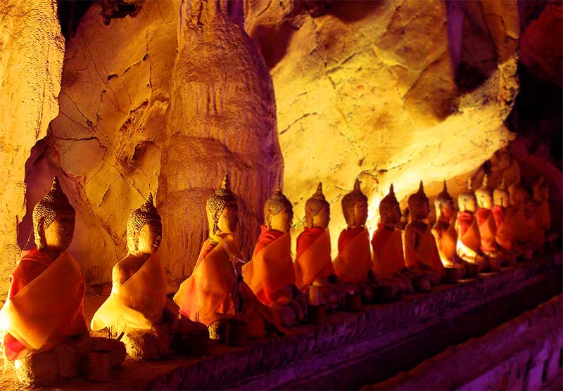 สถานที่ขอหวย วัดเขาถ้ำหลวง 2566